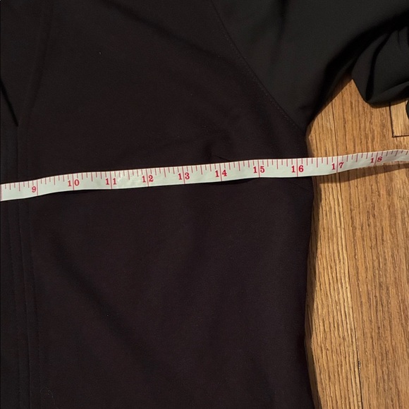 RW&CO. Elegant Black Blouse - Picture 9 of 12